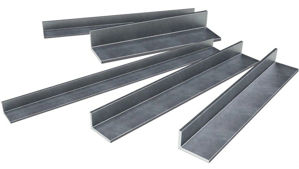 Уголок низколегированный